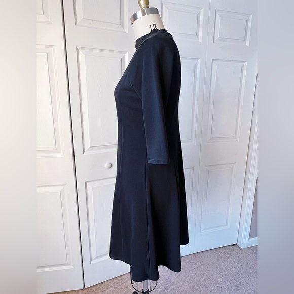 UNIQLO Women’s Sweatshirt Flared Dress in Black - Picture 5 of 7